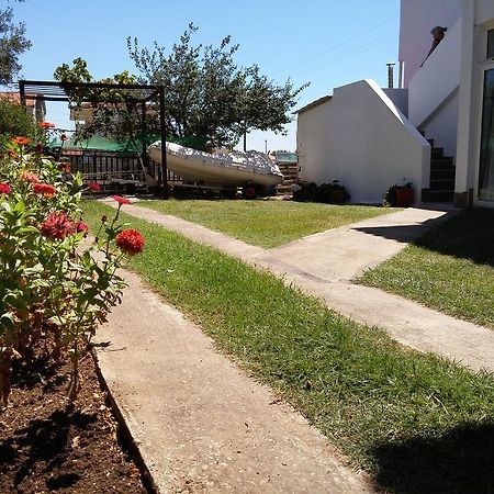 Nikitis House Apartamento Exterior foto